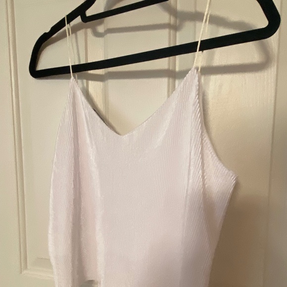 Cotton On White Tank - Picture 4 of 5